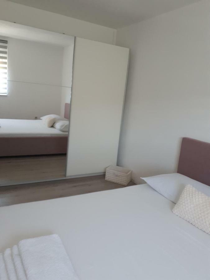 Apartment Jole 1 トロギール エクステリア 写真