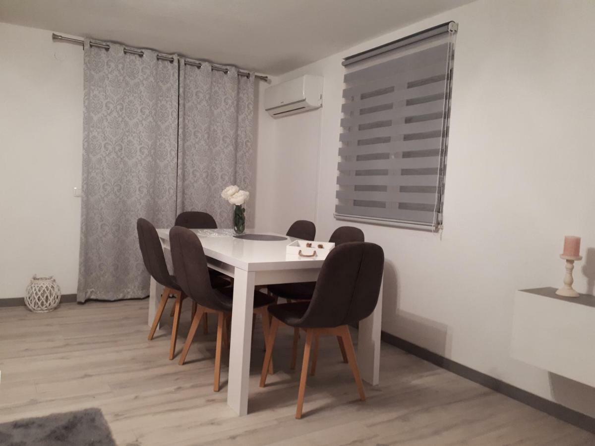 Apartment Jole 1 トロギール エクステリア 写真