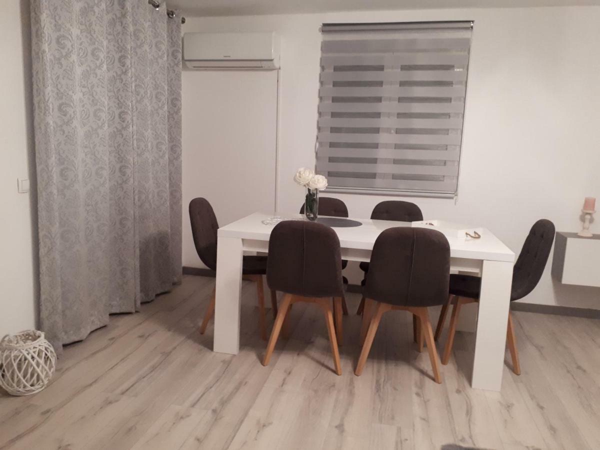 Apartment Jole 1 トロギール エクステリア 写真