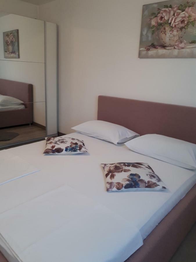 Apartment Jole 1 トロギール エクステリア 写真